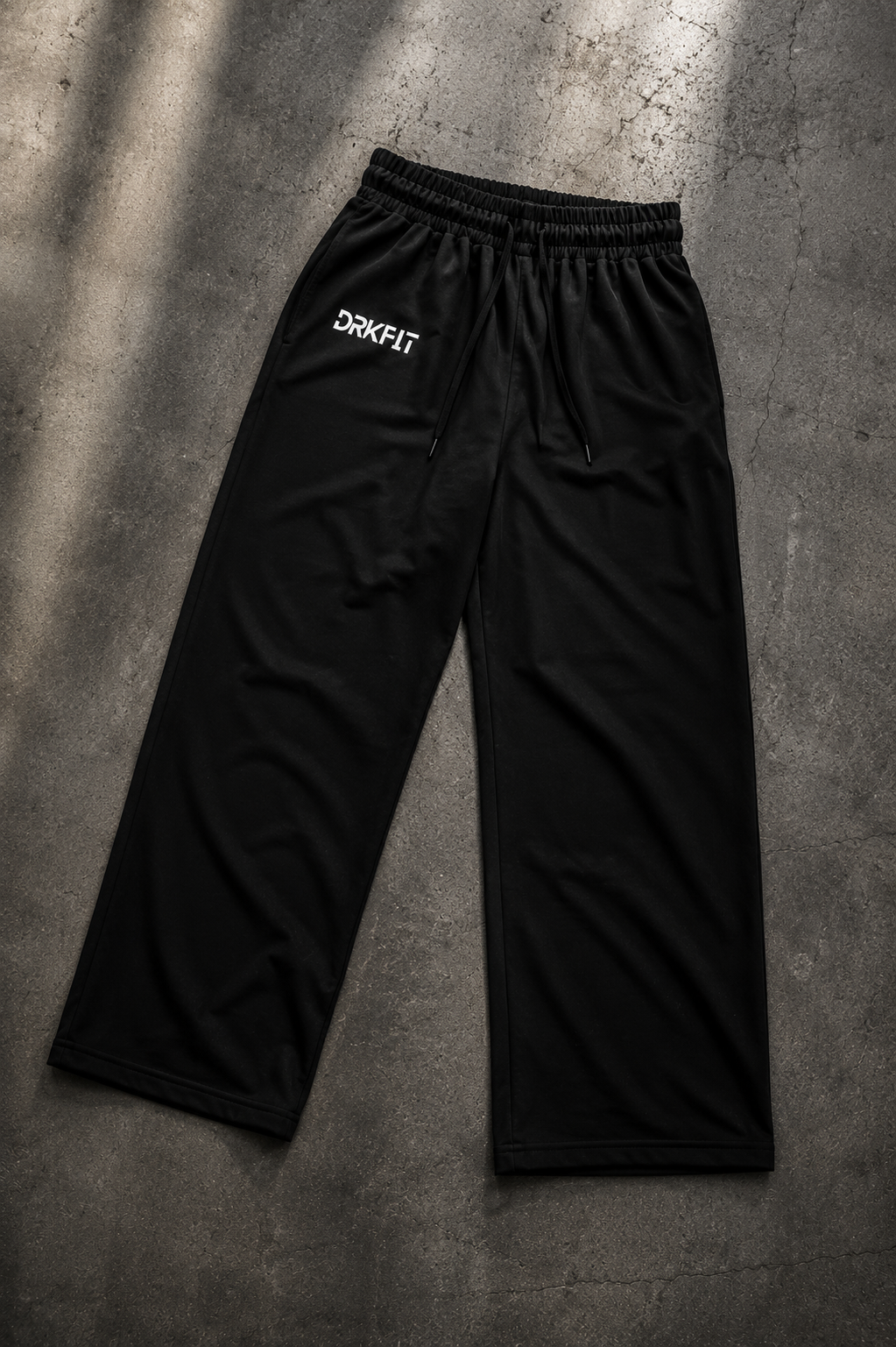 DRKFIT WHITE Wide-leg joggers